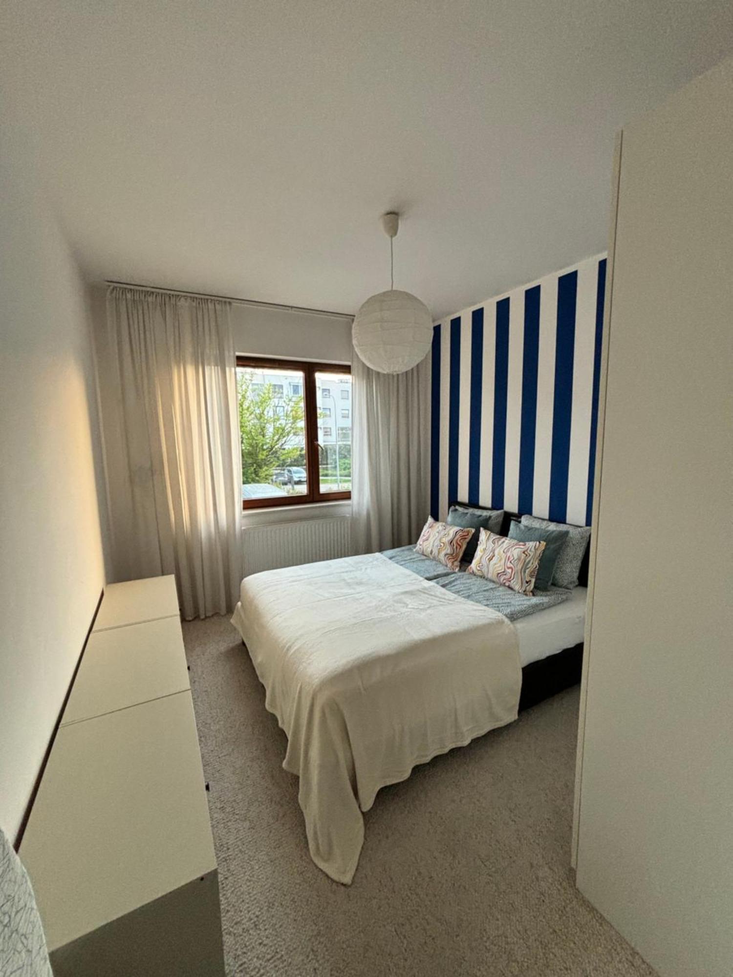 Altoria Sunset Apartment